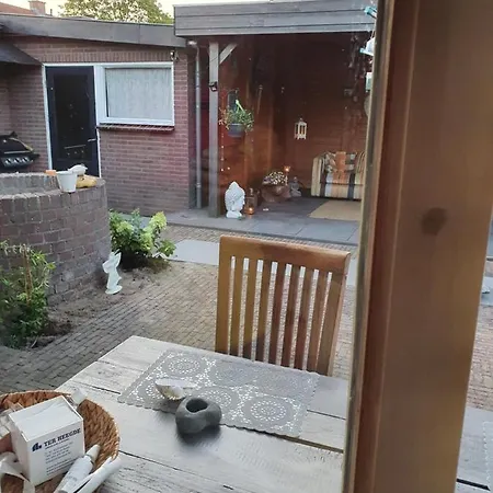 B&B In De Tuin * טיל
